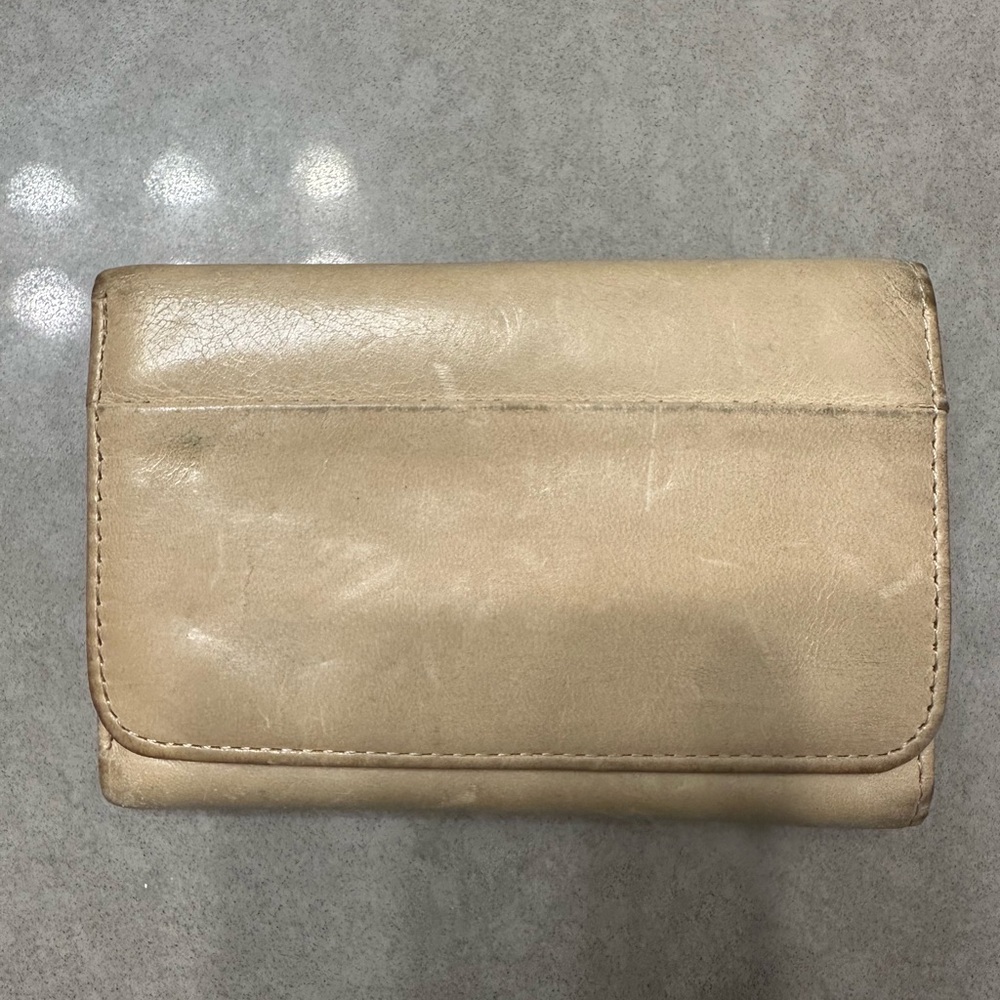 HOBO Cream Leather Women's Wallet
